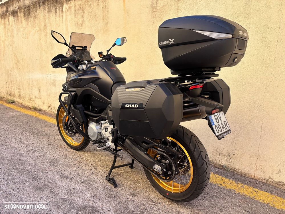 Voge 900DSX - 19
