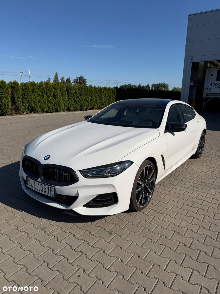 BMW Seria 8 M850i xDrive - 1