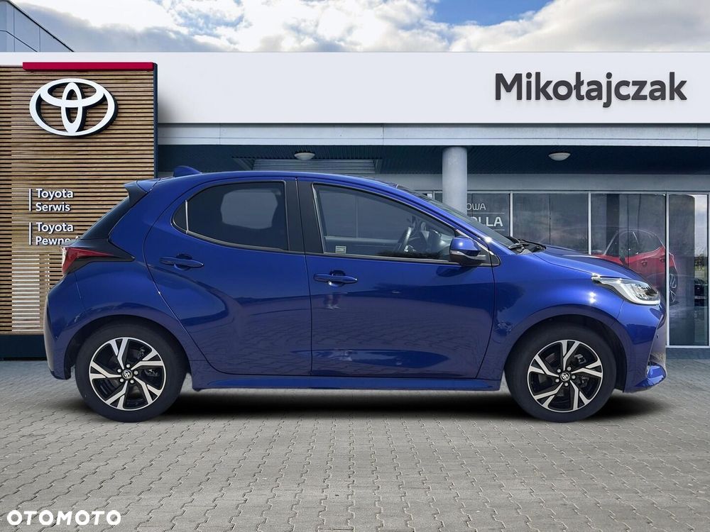Toyota Yaris Hybrid 1.5 Style - 11