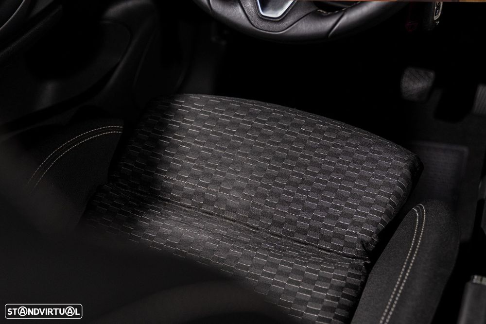 Opel Astra 1.6 CDTI Dynamic S/S - 20