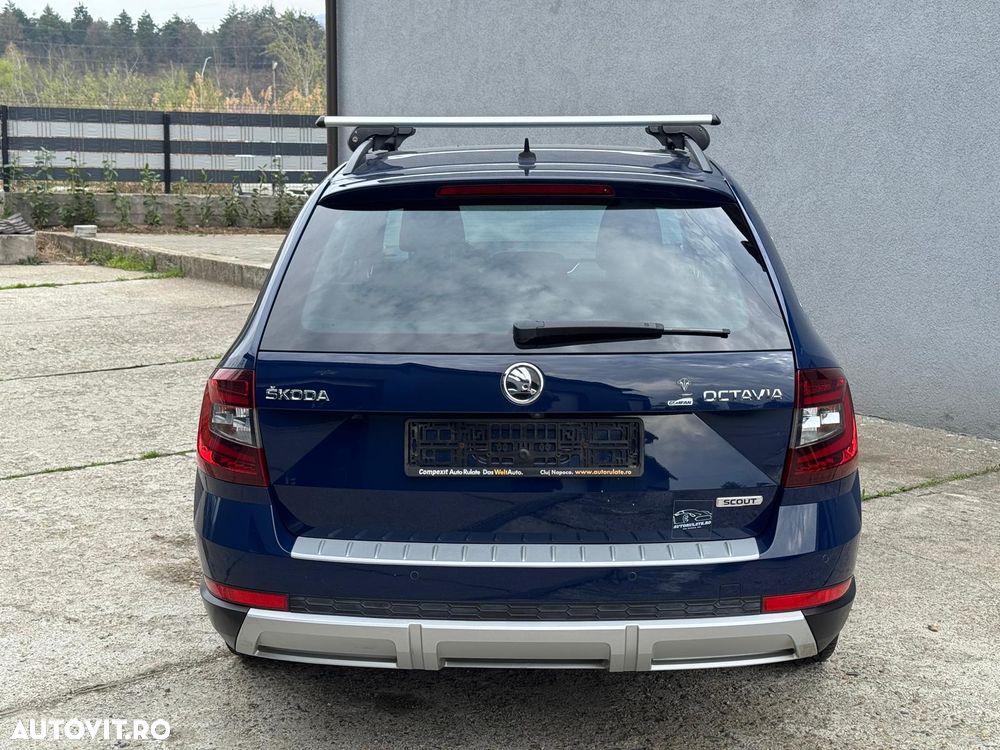 Skoda Octavia 2.0 TDI 4x4 DSG Scout - 6