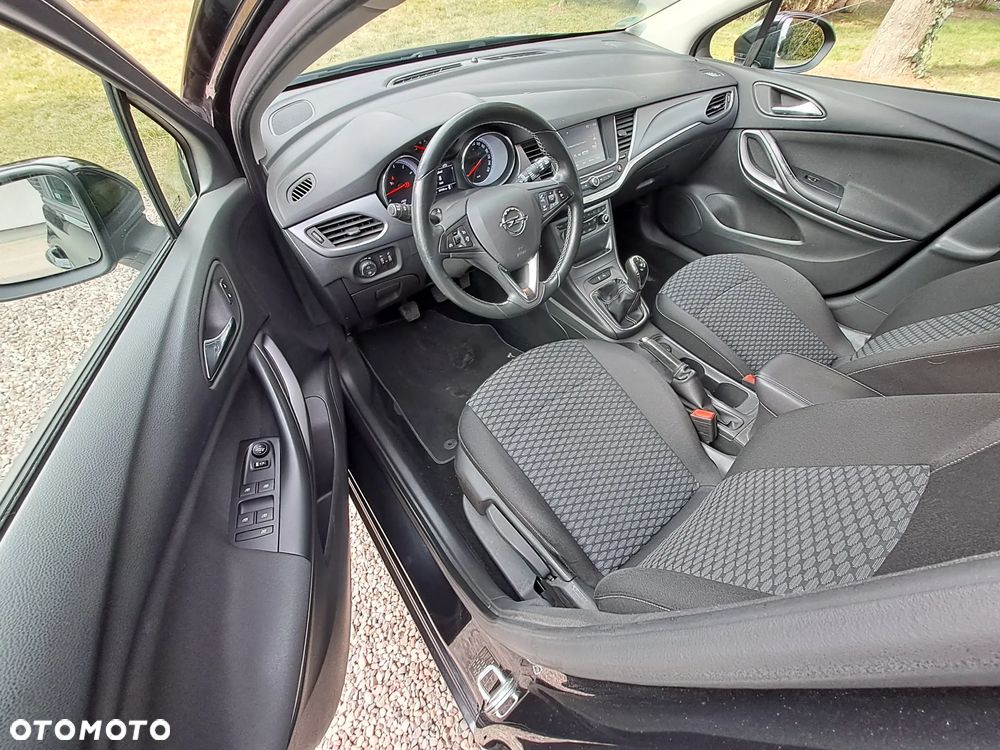 Opel Astra - 19