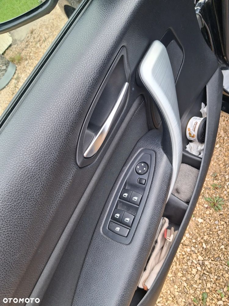 BMW Seria 1 118d DPF Edition Sport - 24