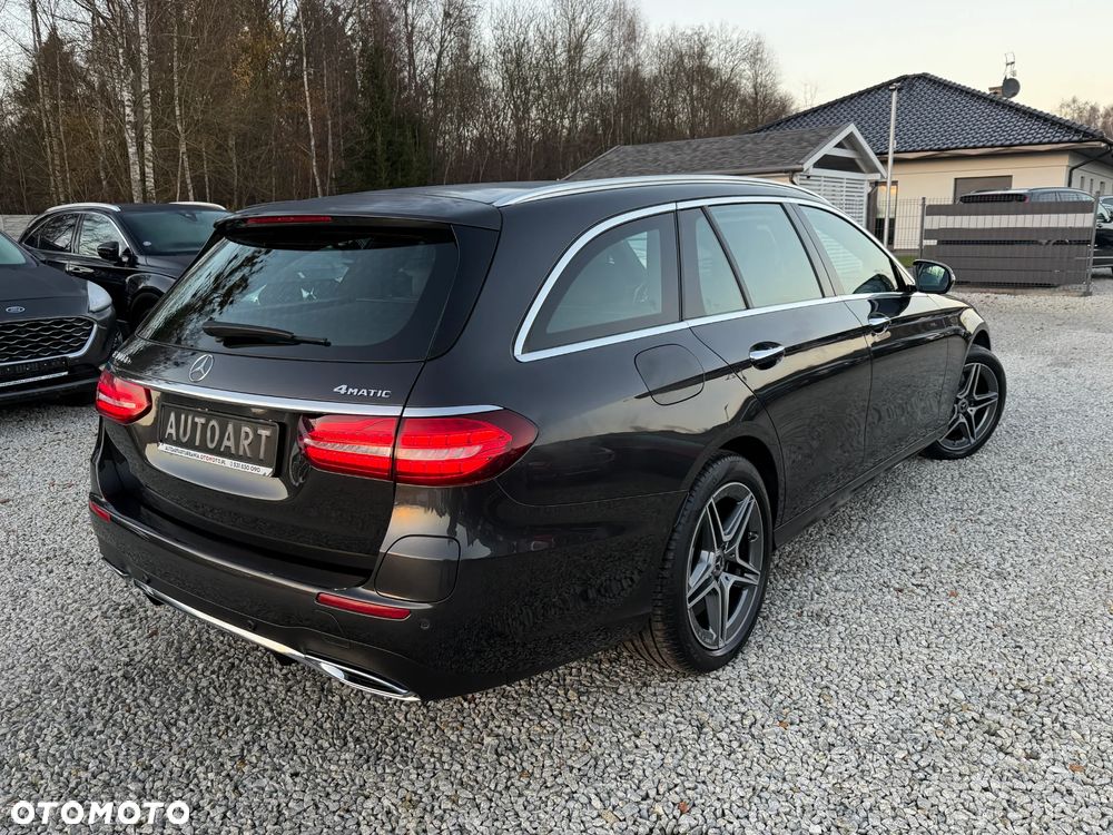 Mercedes-Benz Klasa E 300 de PHEV 4-Matic AMG 9G-Tronic - 16
