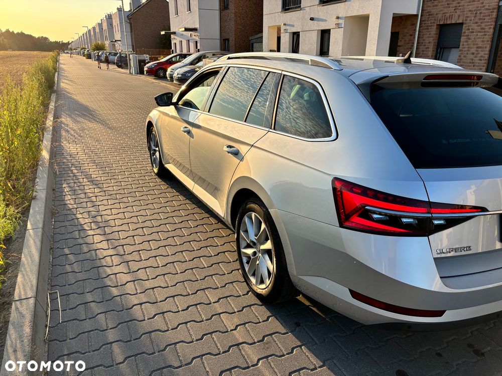 Skoda Superb 2.0 TDI Style DSG7 - 2