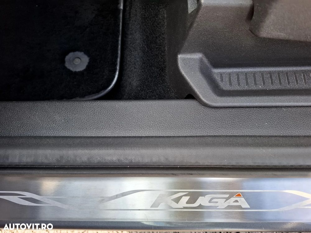 Ford Kuga 2.0 TDCi 4x4 Aut. Titanium - 17