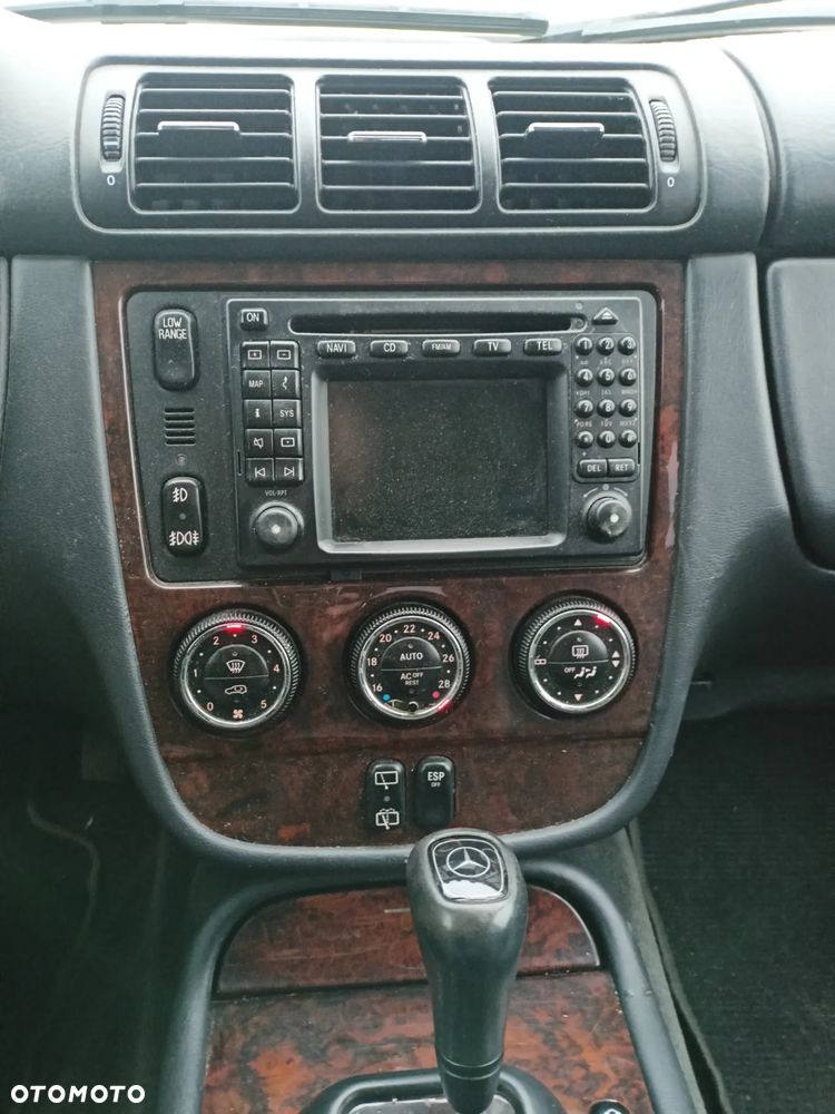 Mercedes-Benz ML - 10