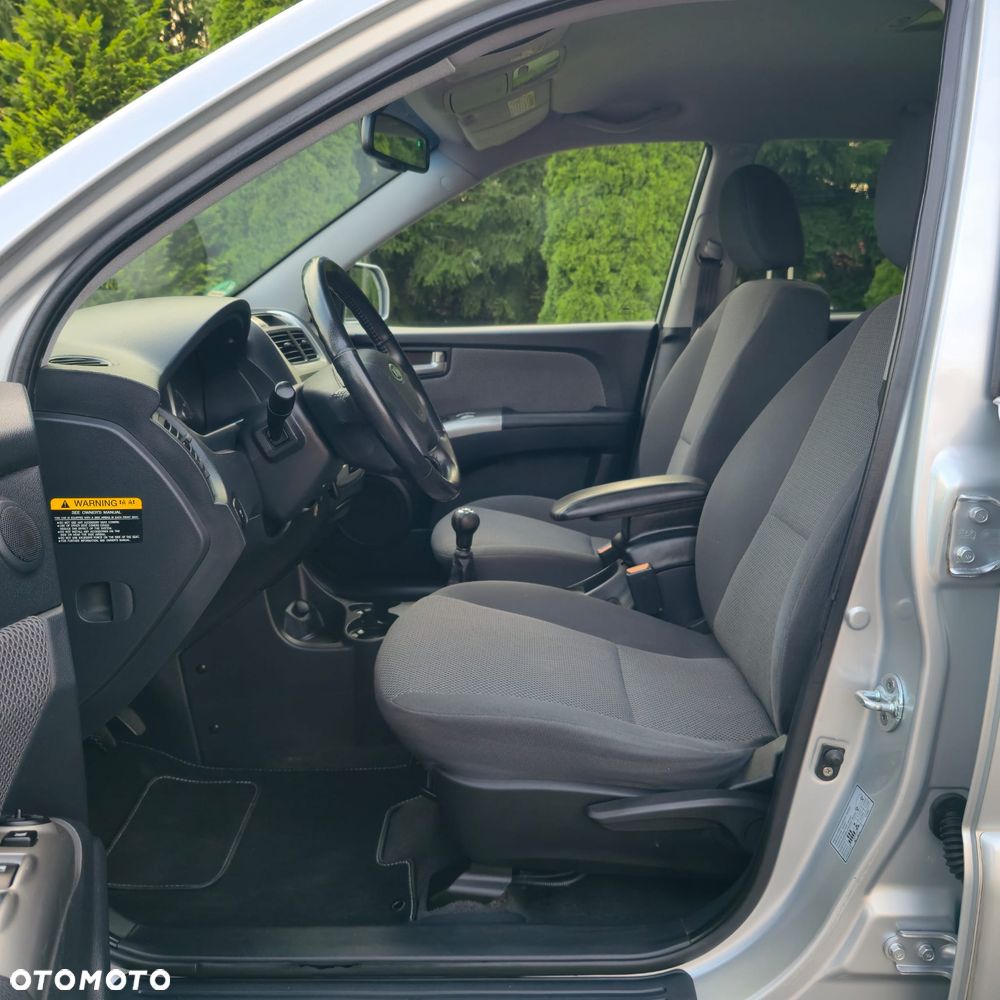Kia Sportage 2.0 Expedition 2WD - 21