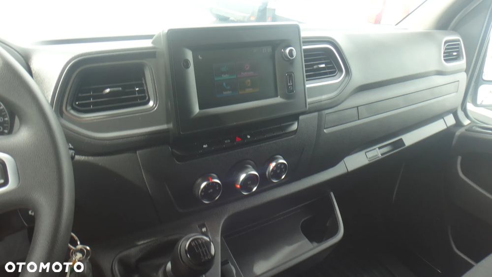 Renault Master - 13