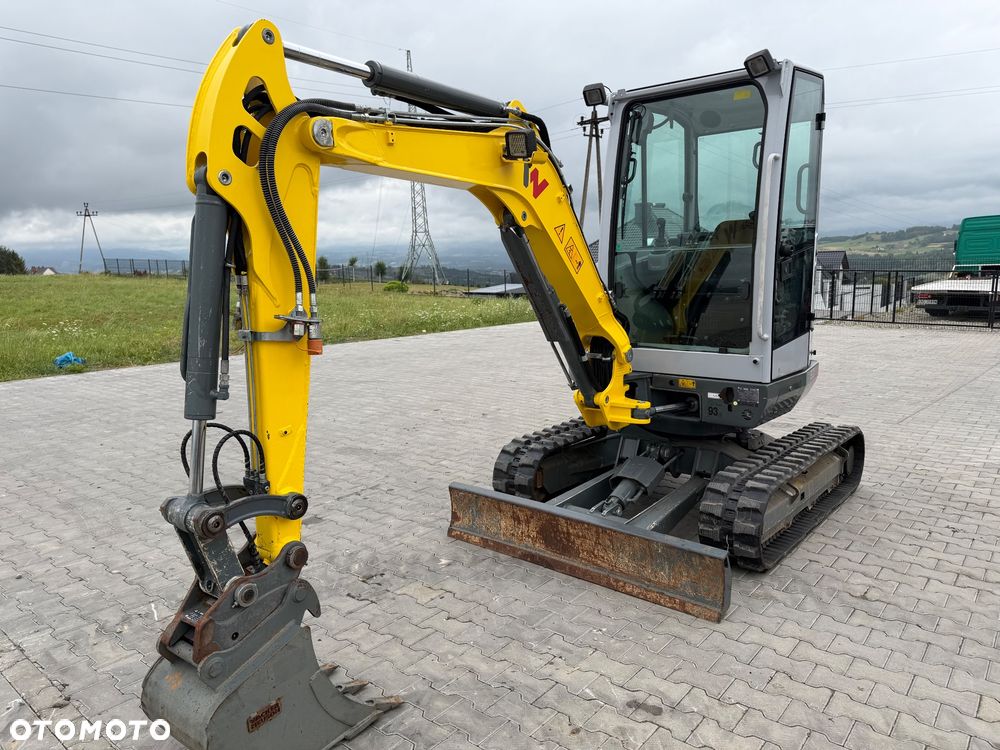 Wacker Neuson EZ26 - 11