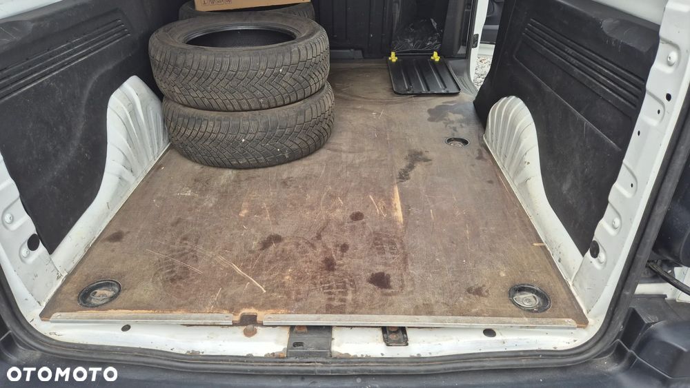 Opel Combo - 13