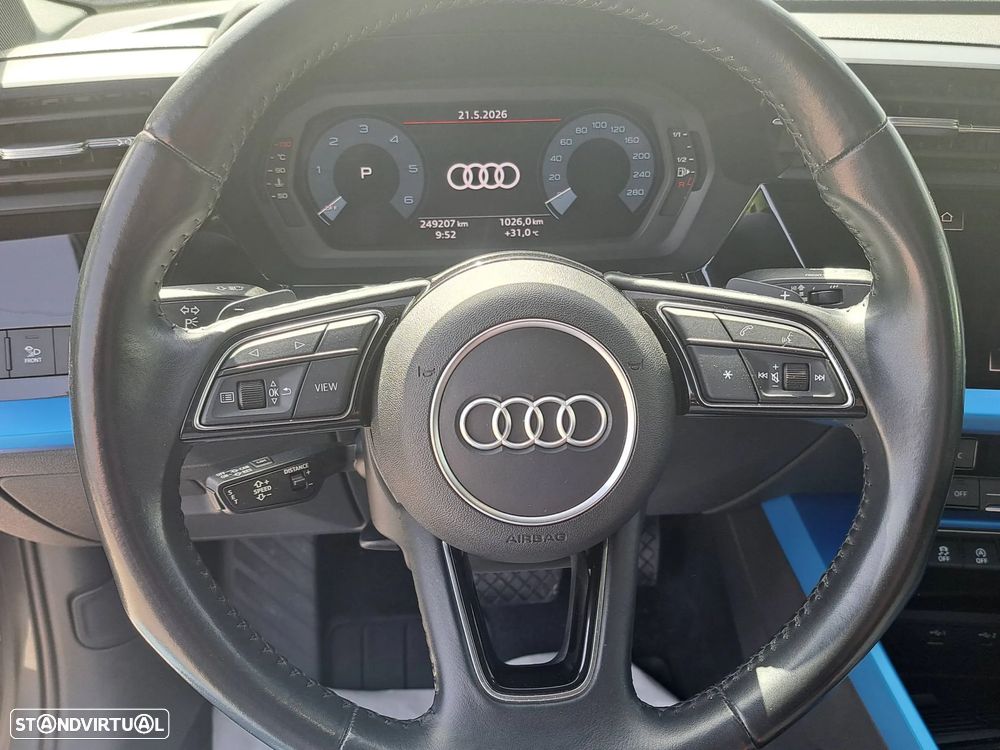 Audi A3 Sportback 35 TDI S line S tronic - 33