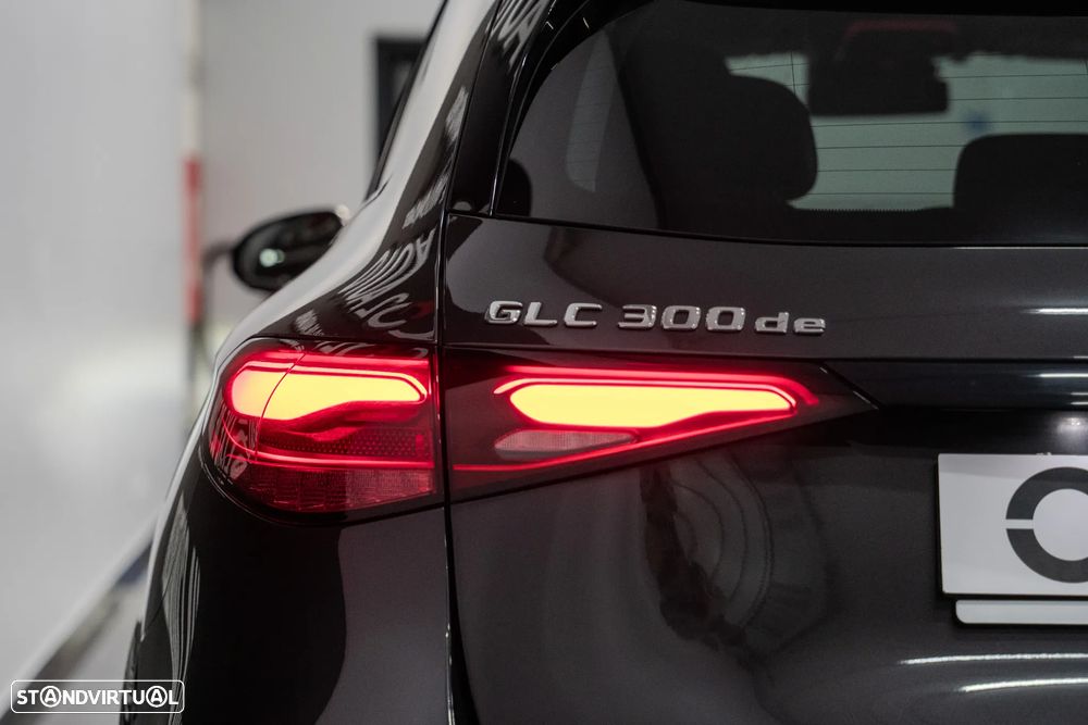 Mercedes-Benz GLC 300 de 4Matic 9G-TRONIC Edition AMG Line - 7