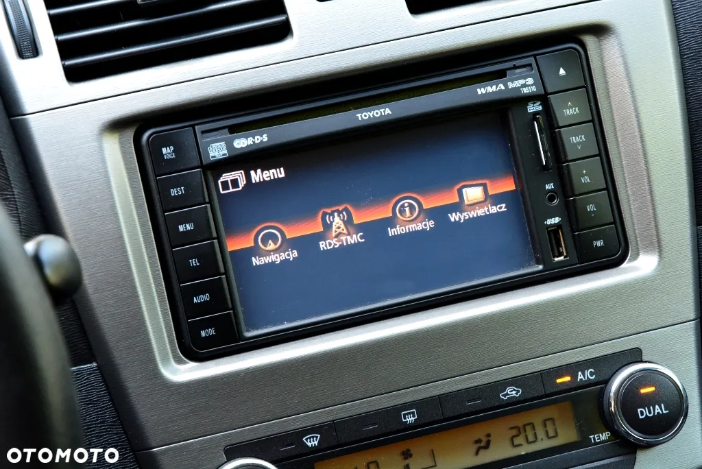 Toyota Avensis 1.8 Sol plus NAVI - 11