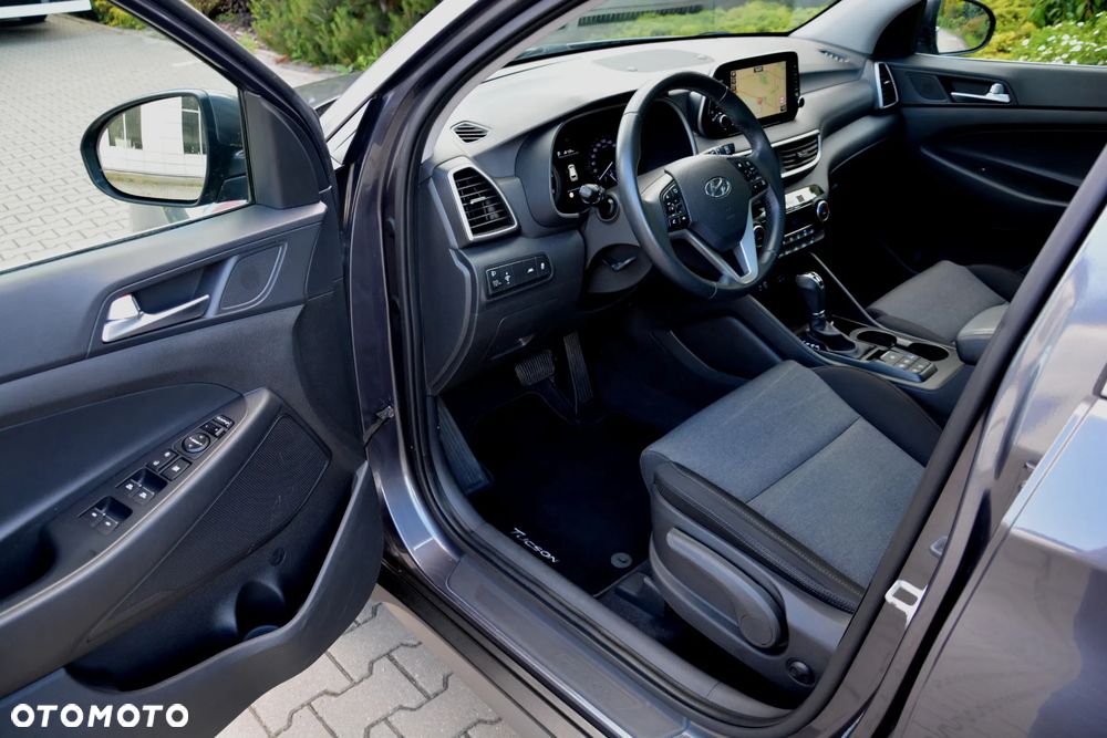 Hyundai Tucson blue 1.6 CRDi 2WD DCT Premium - 25