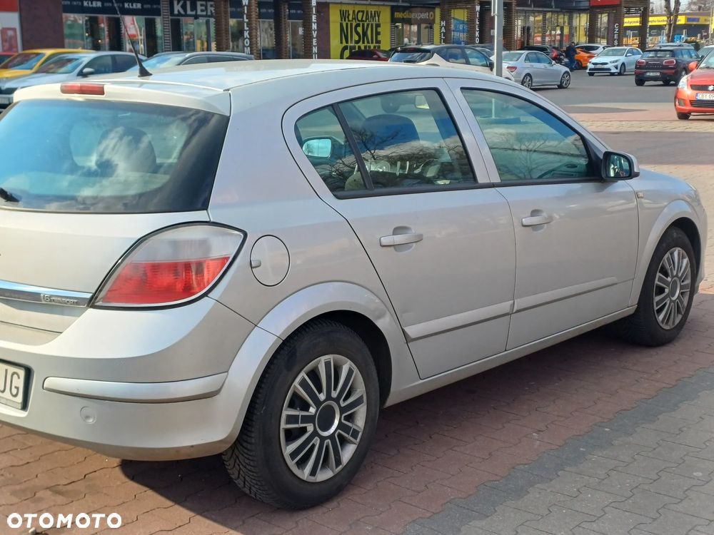 Opel Astra 1.6 Easytronic - 18