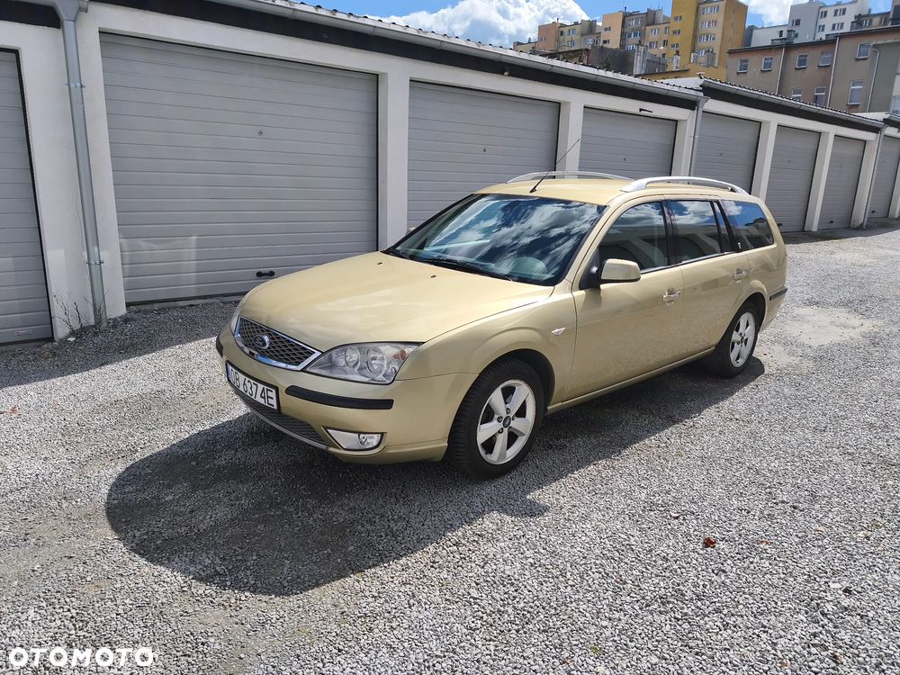 Ford Mondeo 1.8 Ambiente - 1