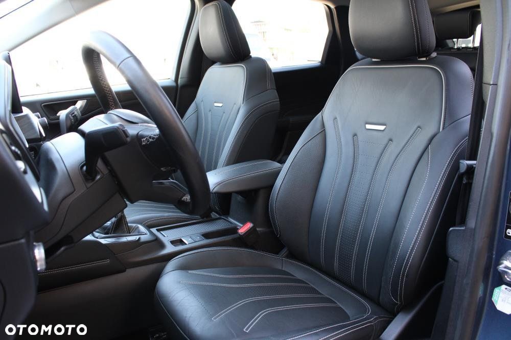 Ford Kuga - 11
