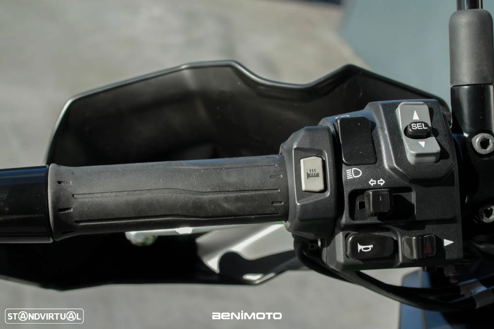 Kawasaki Versys 650 GrandTourer - 9