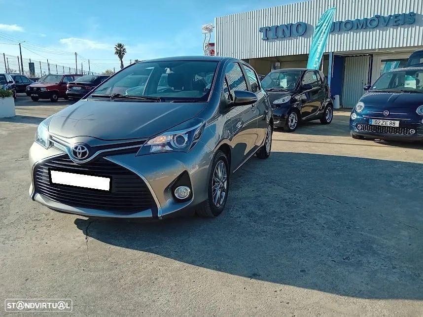Toyota Yaris 1.33 VVT-i Comfort+P.Style - 1