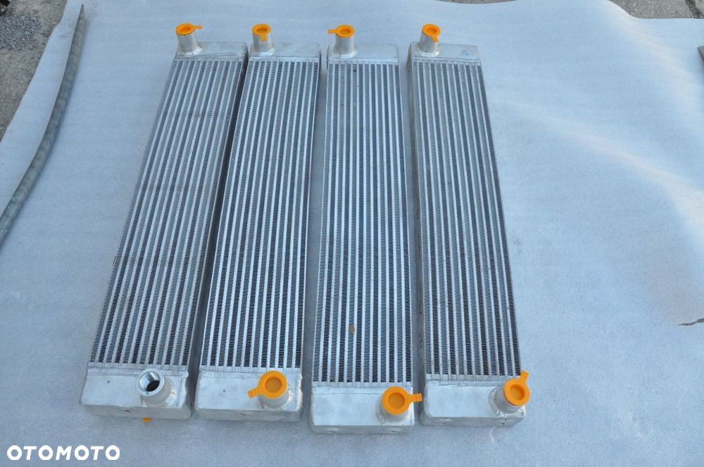 CHŁODNICA OLEJU MANITOU NOWA !!!