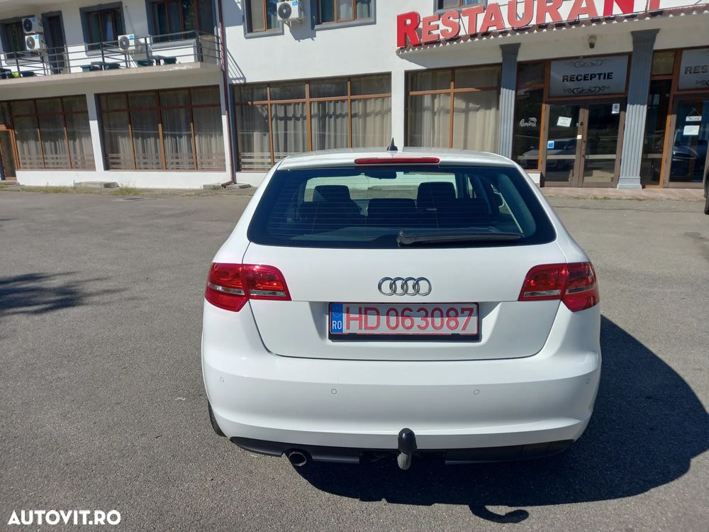 Audi A3 Sportback 2.0 TDI DPF S line Sportpaket - 15