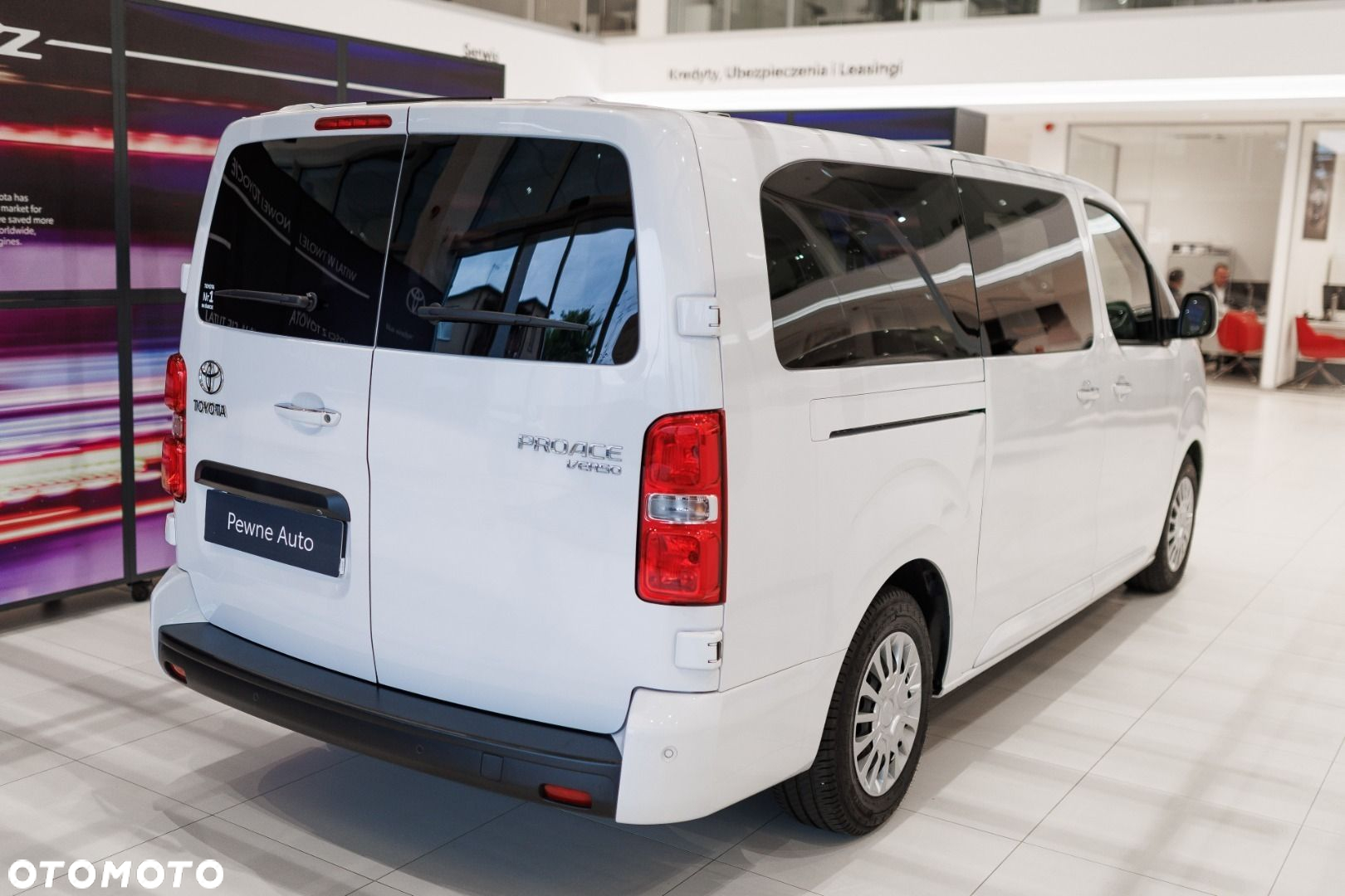 Toyota Proace Verso - 25
