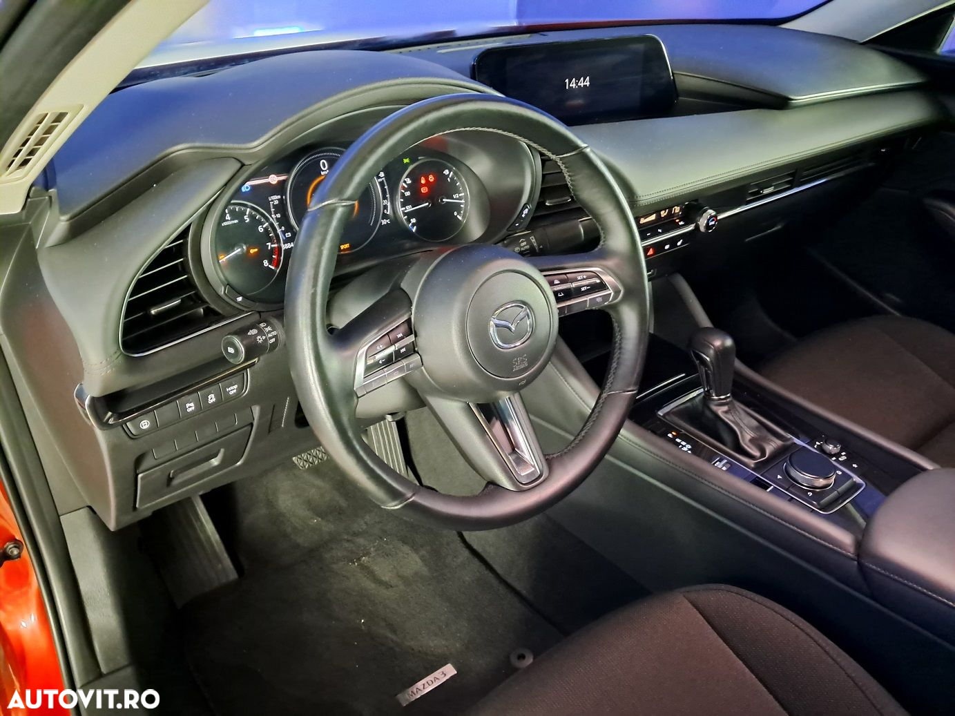 Mazda 3 - 10