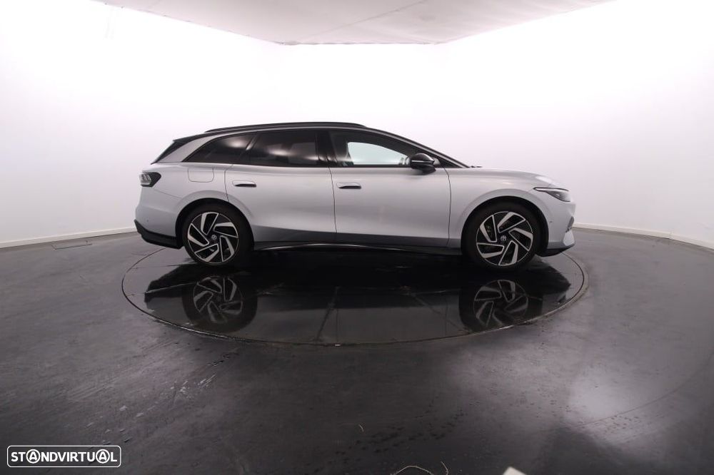 VW ID.7 Tourer 77 kWh Pro Urban - 9