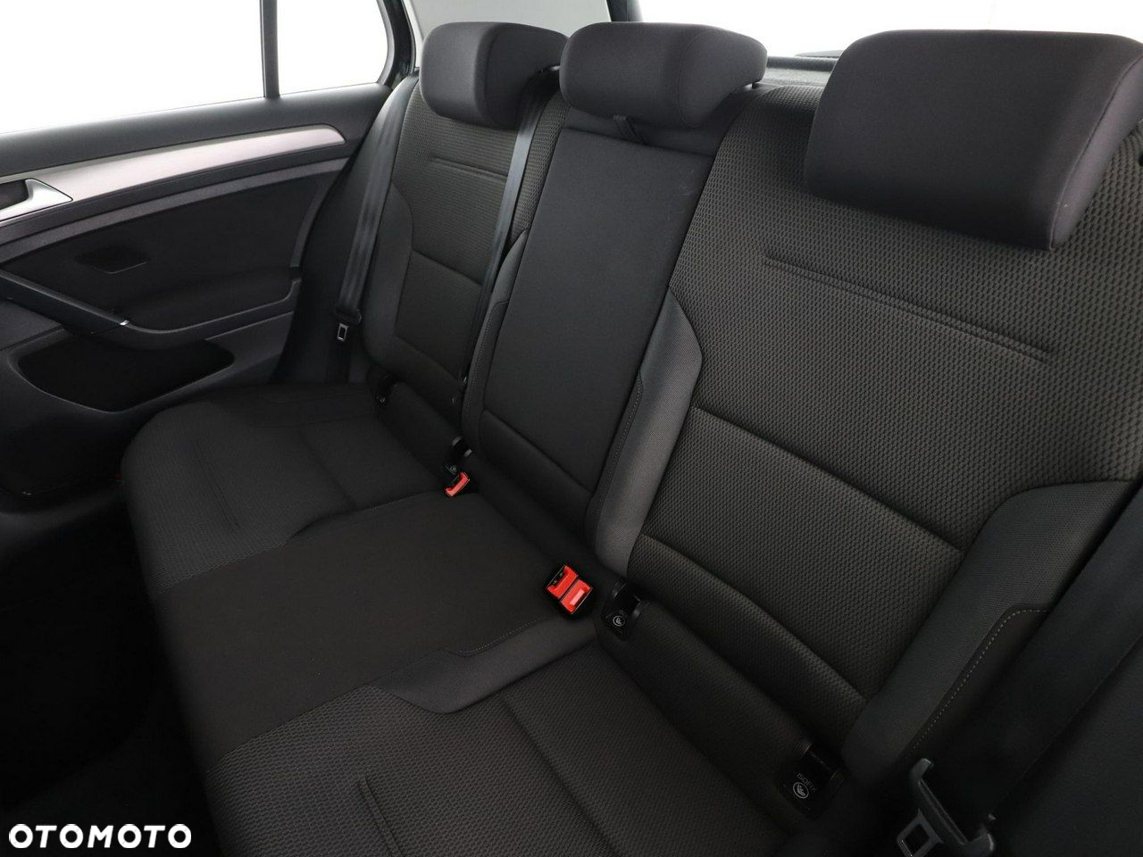 Volkswagen Golf 1.6 TDI 4Motion BlueMotion Technology Comfortline - 17
