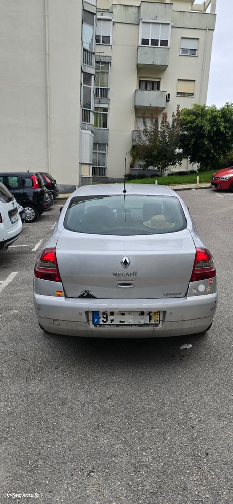 Renault Mégane 1.5 dCi Privilège - 4