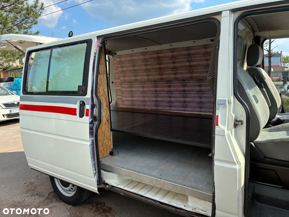 Volkswagen Transporter - 12