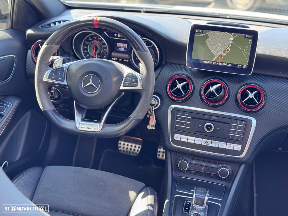 Mercedes-Benz A 45 AMG 4Matic Speedshift 7G-DCT - 7