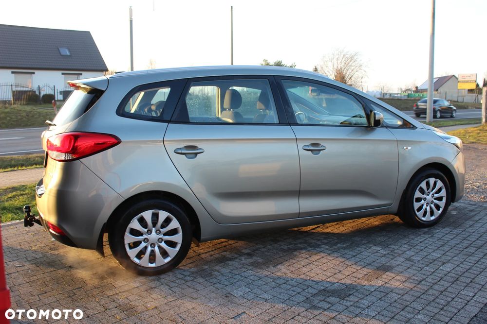 Kia Carens 1.6 GDI XL - 4