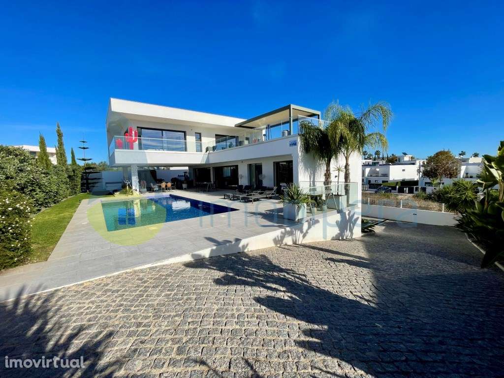 Moradia T3 em Alcantarilha - Grande imagem: 2/50