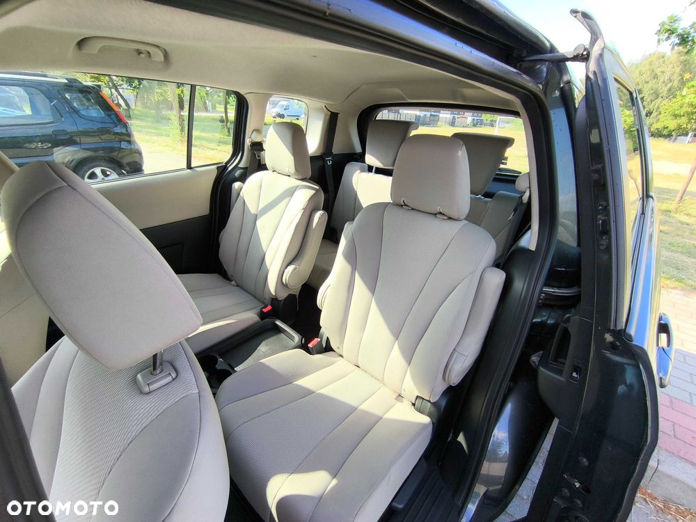Mazda 5 - 5