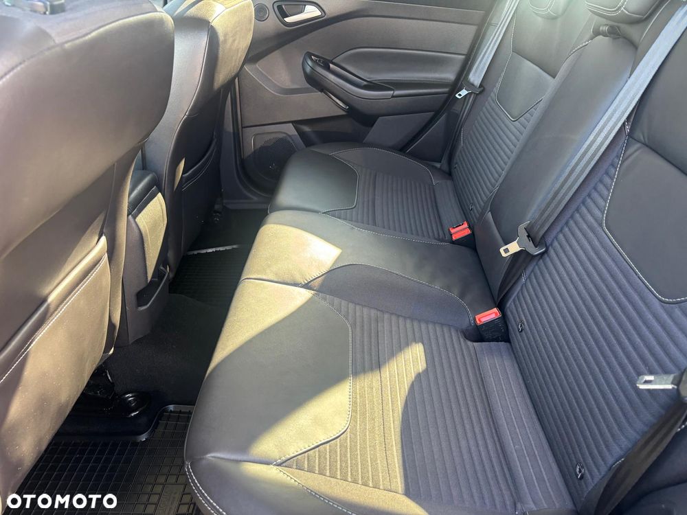 Ford Focus 2.0 TDCi Titanium ASS - 26