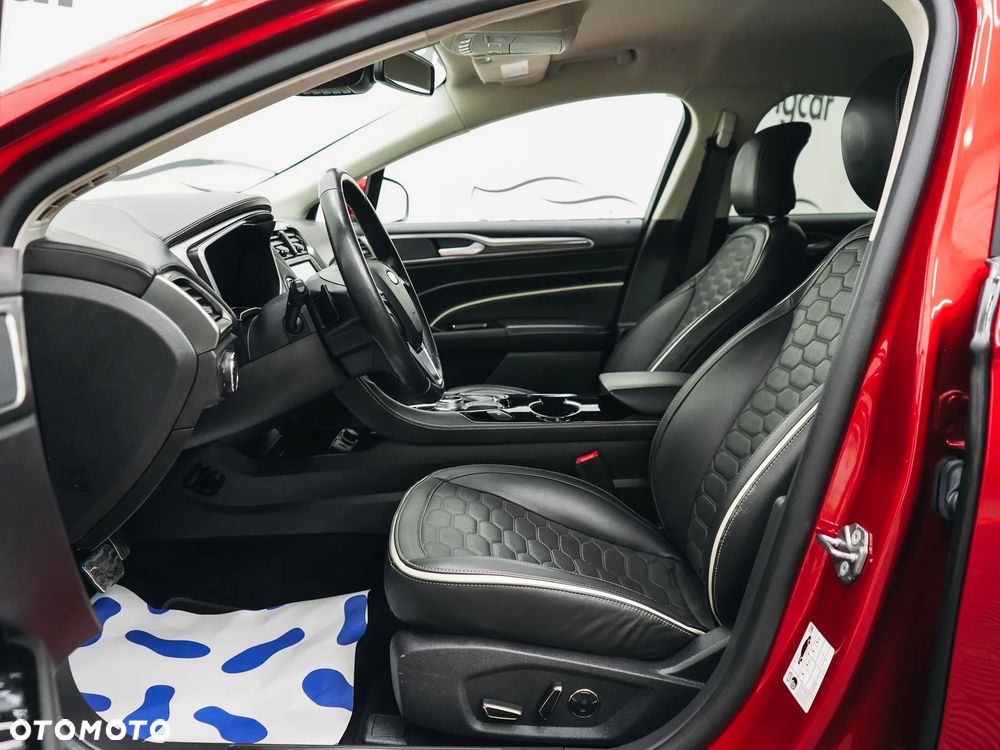 Ford Mondeo 2.0 EcoBlue Vignale - 10