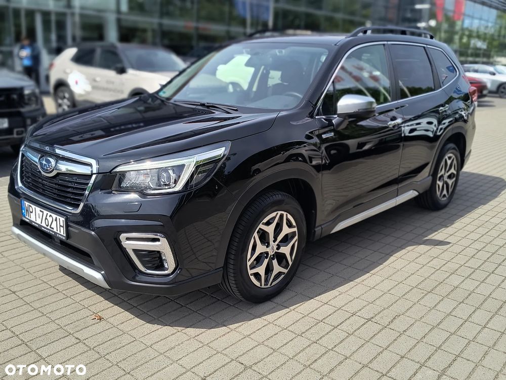 Subaru Forester 2.0i-L Platinum (EyeSight) Lineartronic - 1