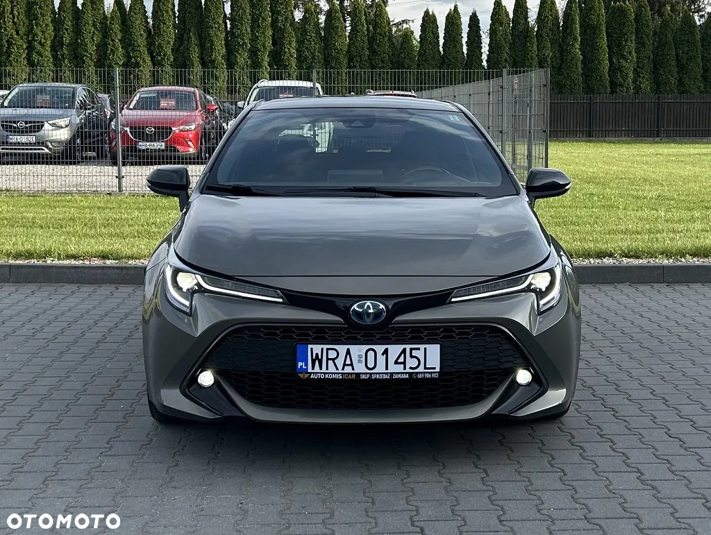 Toyota Corolla - 2