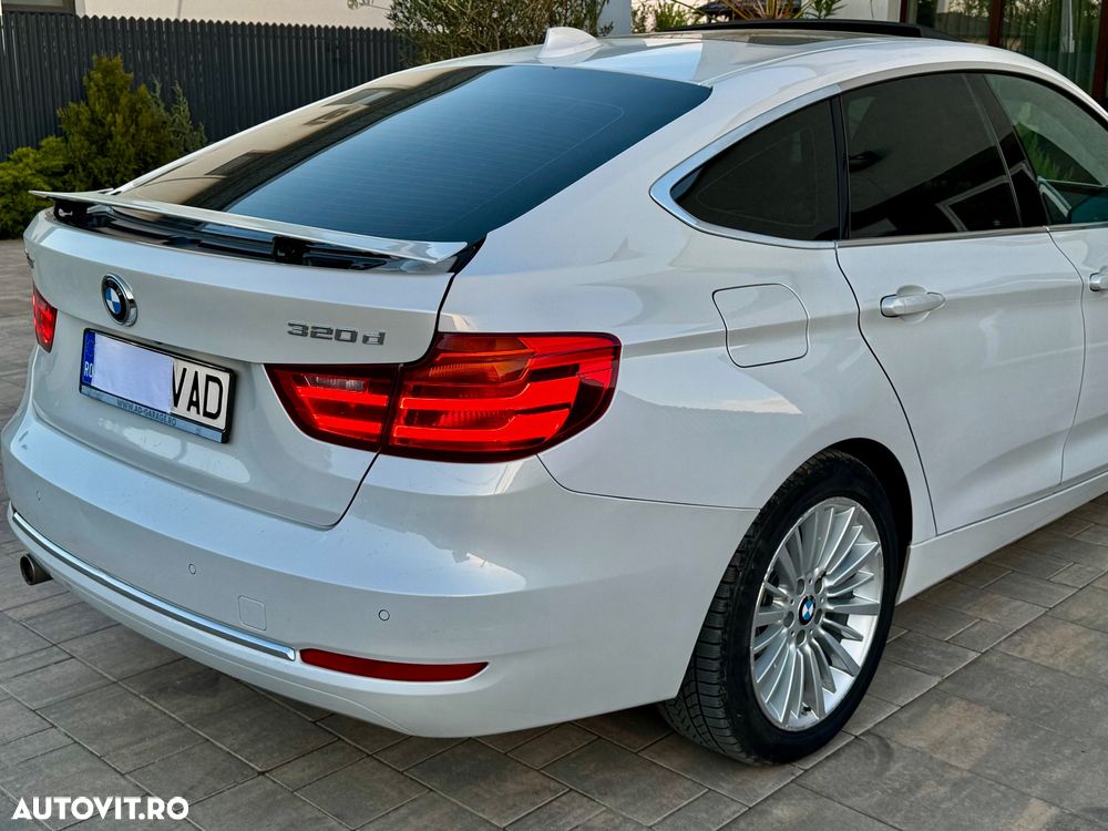BMW Seria 3 320d Sport-Aut. Luxury Line - 9