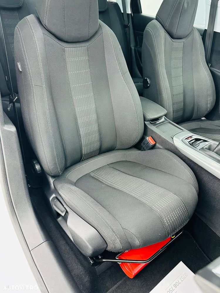 Peugeot 308 e-HDi 115 Stop & Start Allure - 18