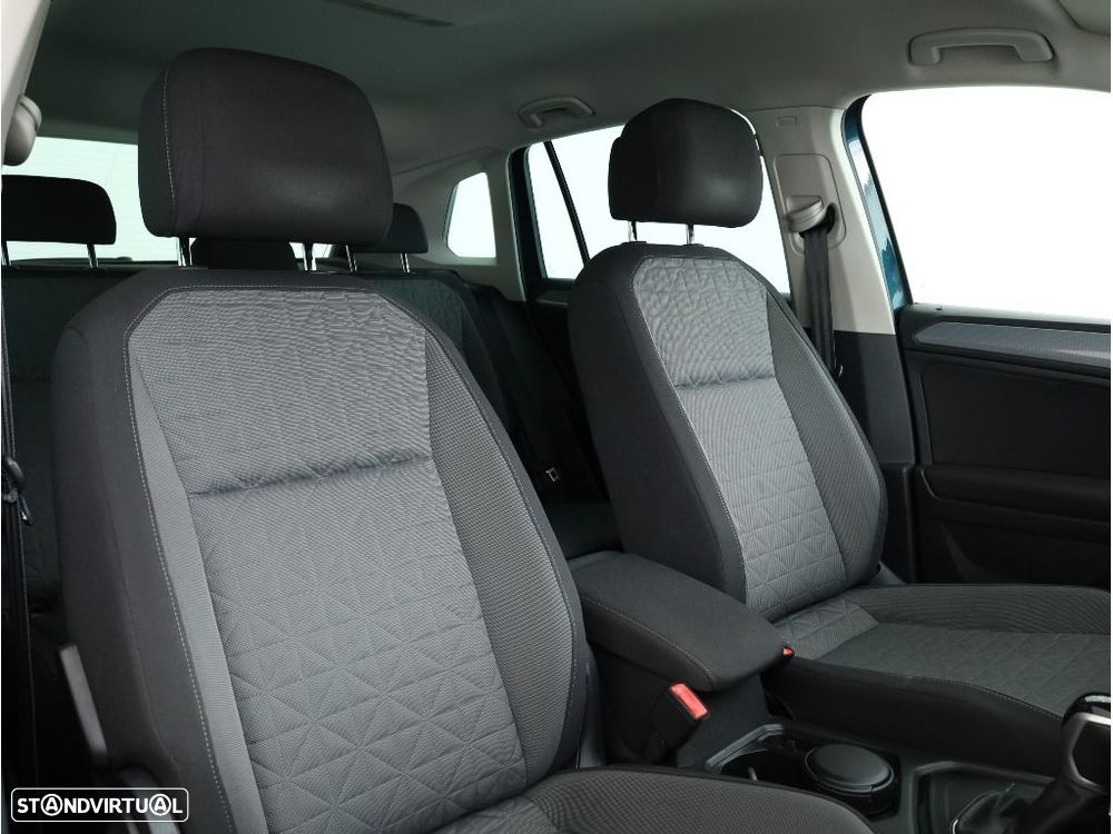 VW Tiguan 1.4 TSI eHybrid Life DSG - 20