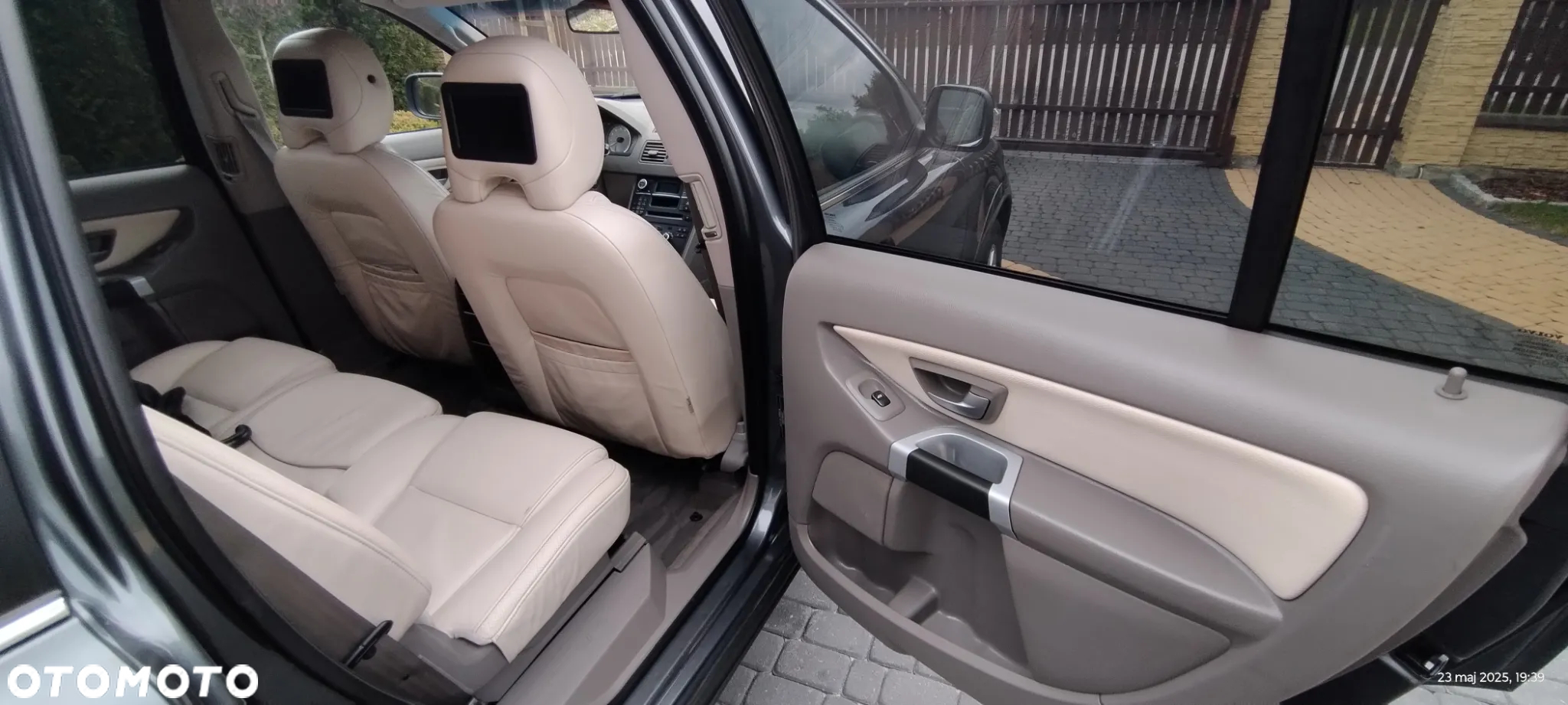 Volvo XC 90 - 15