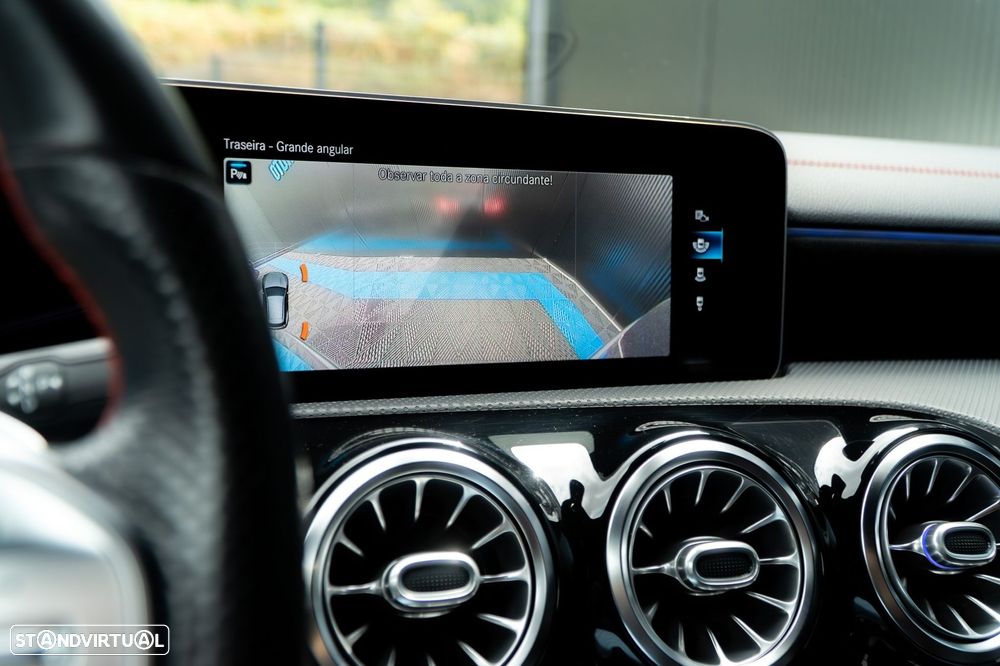 Mercedes-Benz CLA 200 - 39