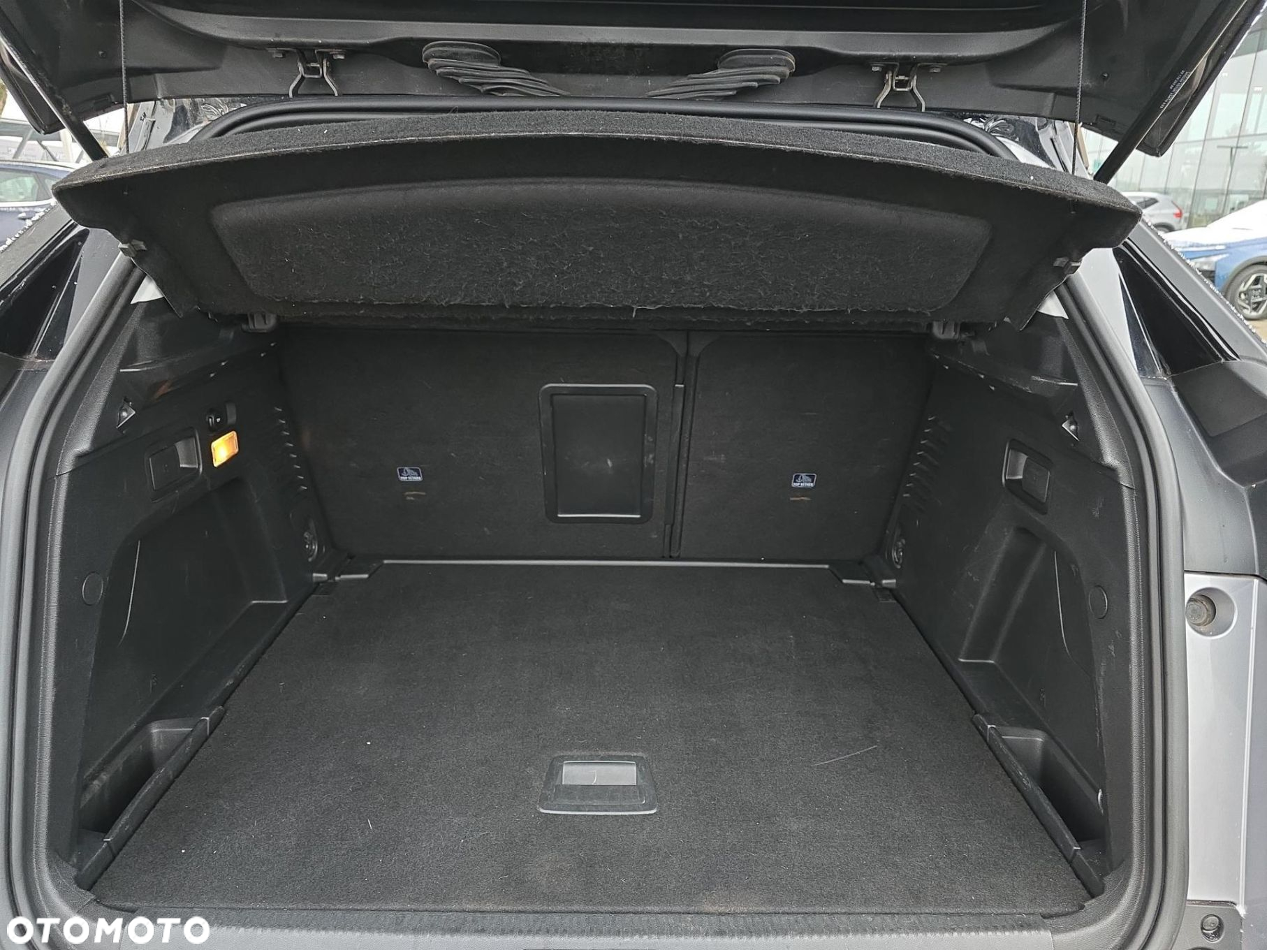 Peugeot 3008 1.2 PureTech GPF Active S&S - 10