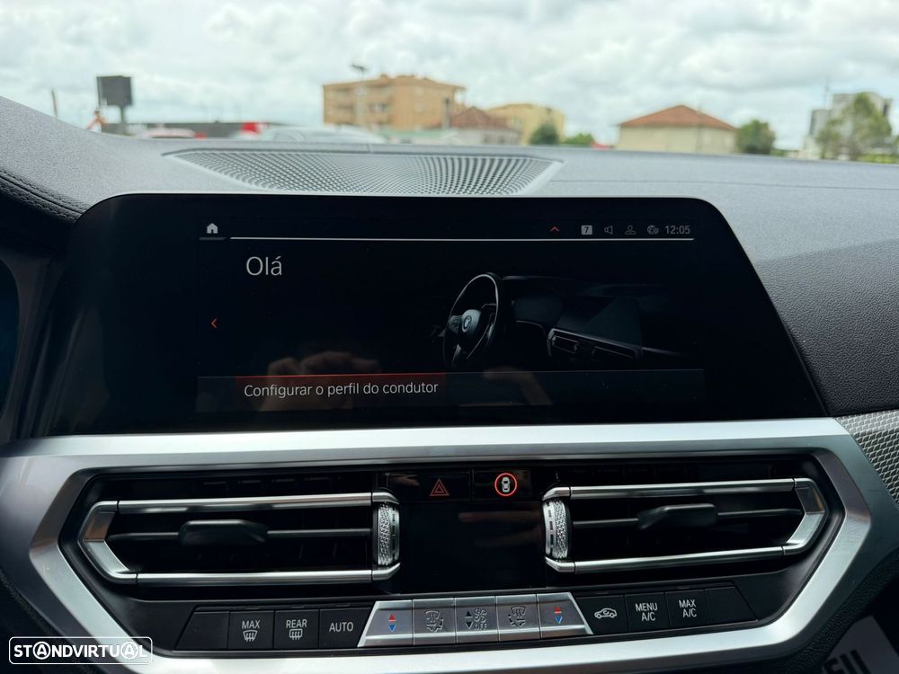 BMW 320 d Pack M Shadow Auto - 37
