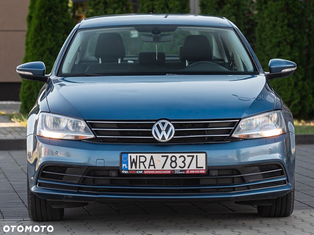 Volkswagen Jetta - 28