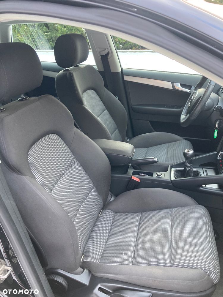 Audi A3 Sportback 2.0 TDI DPF Quattro Ambiente - 23