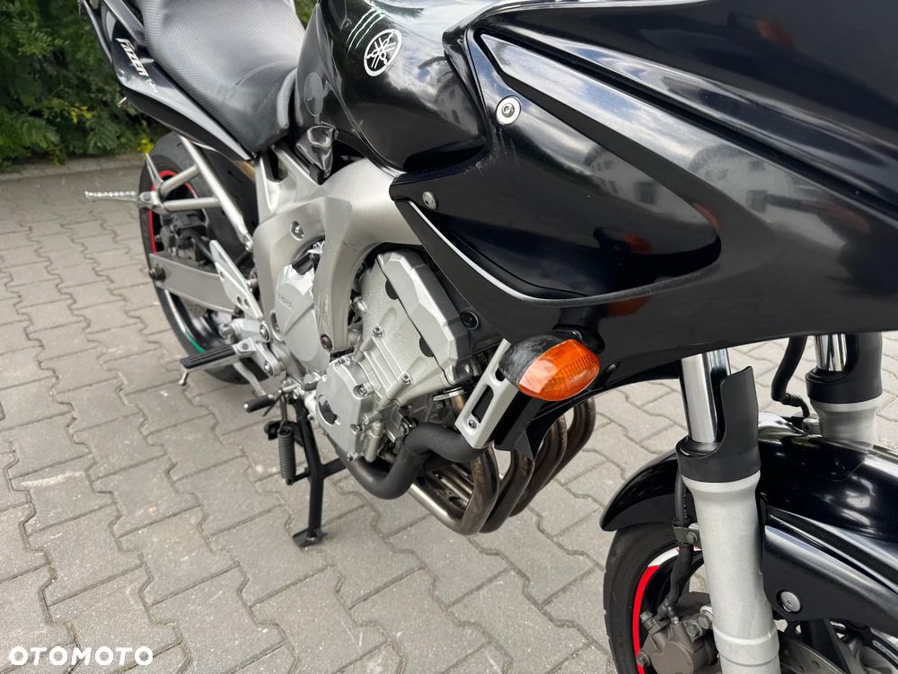 Yamaha FZ6 - 15